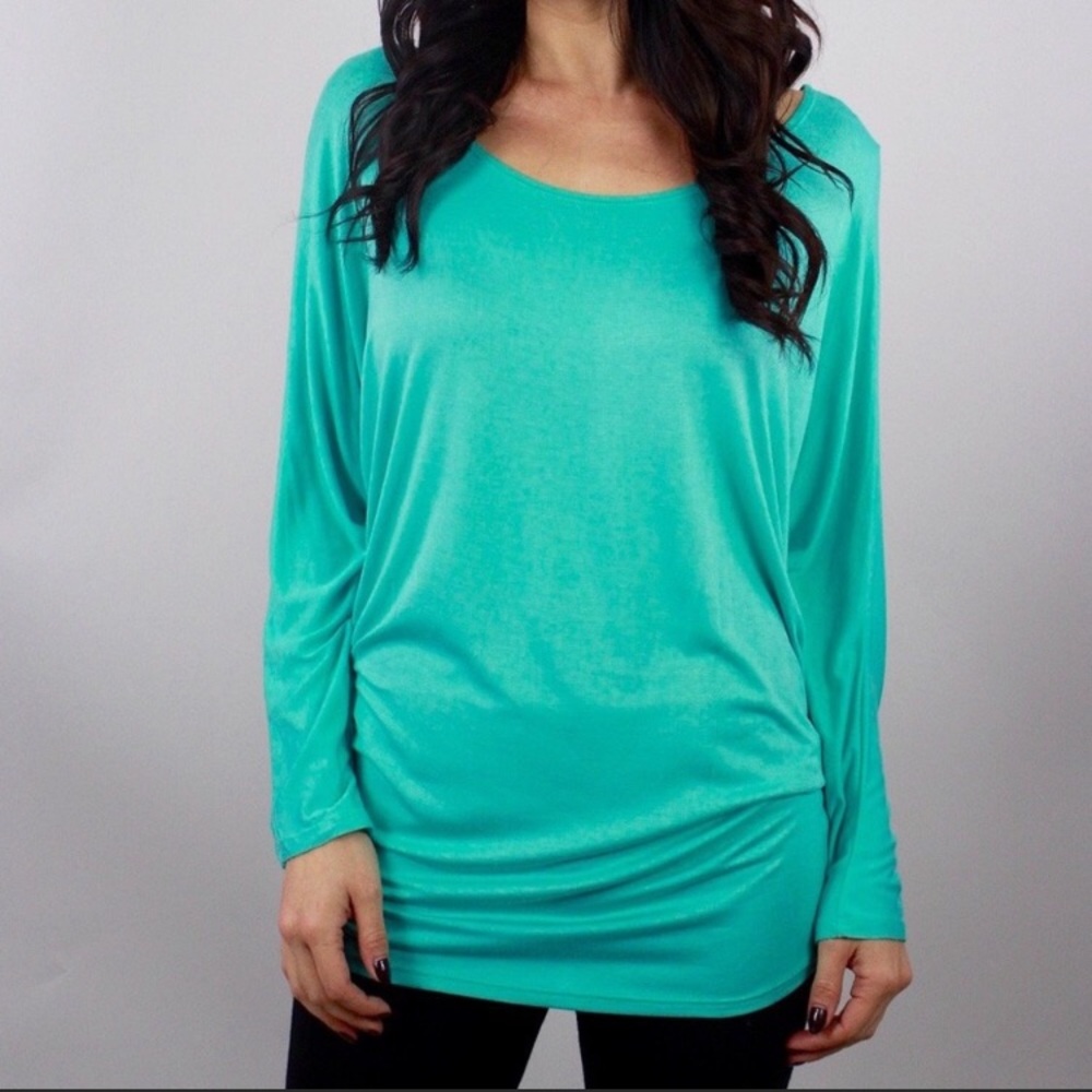 Light teal dolman sleeve top Sz M